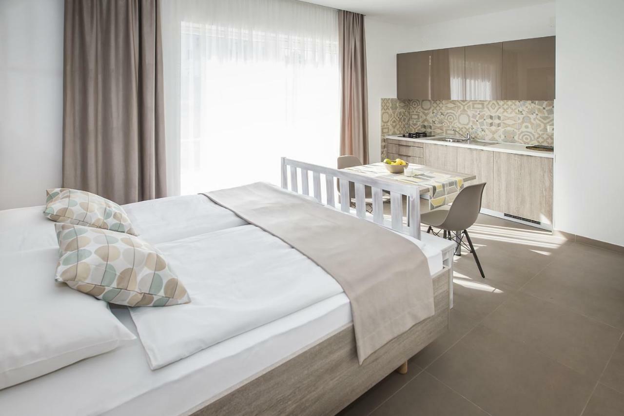 Apartments Capic Niko 巴斯卡 外观 照片