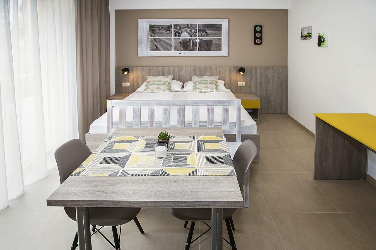 Apartments Capic Niko 巴斯卡 外观 照片