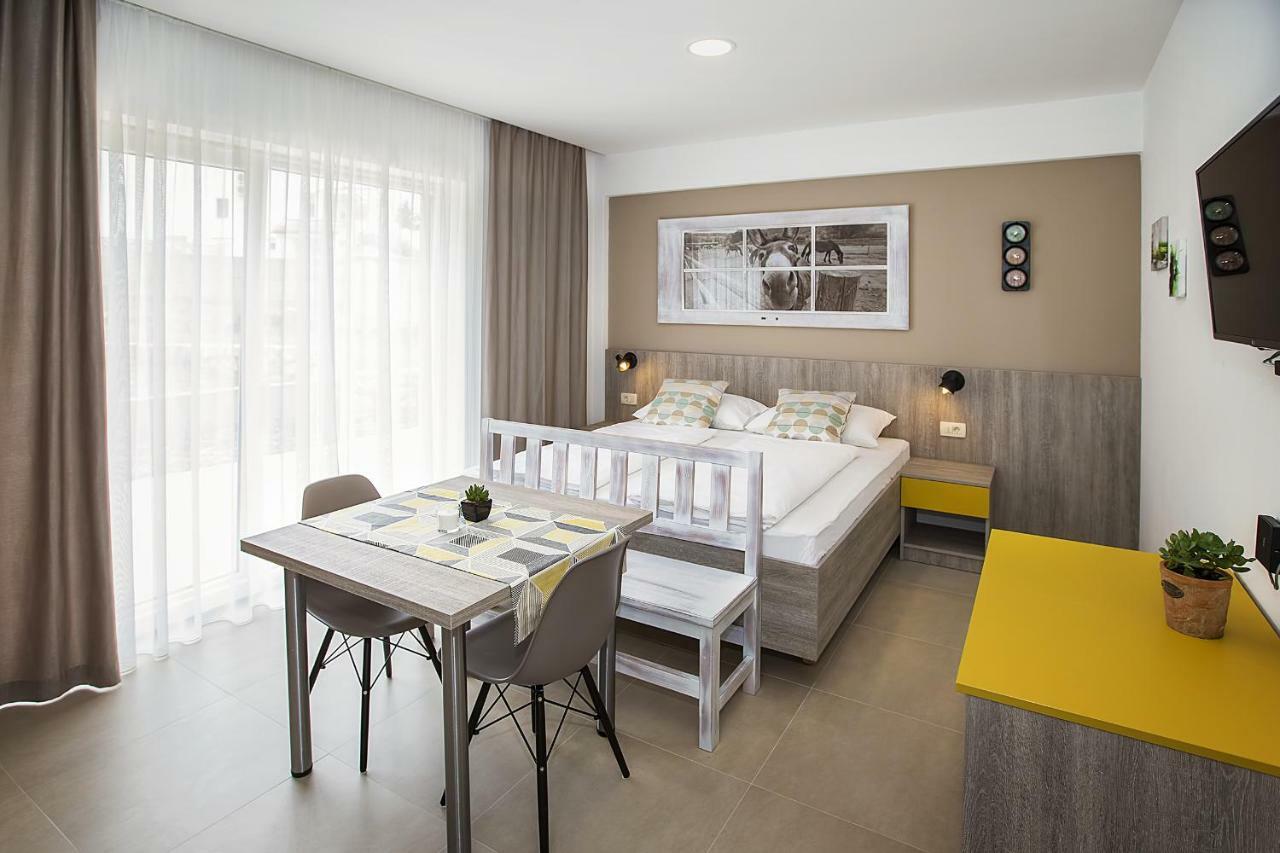 Apartments Capic Niko 巴斯卡 外观 照片