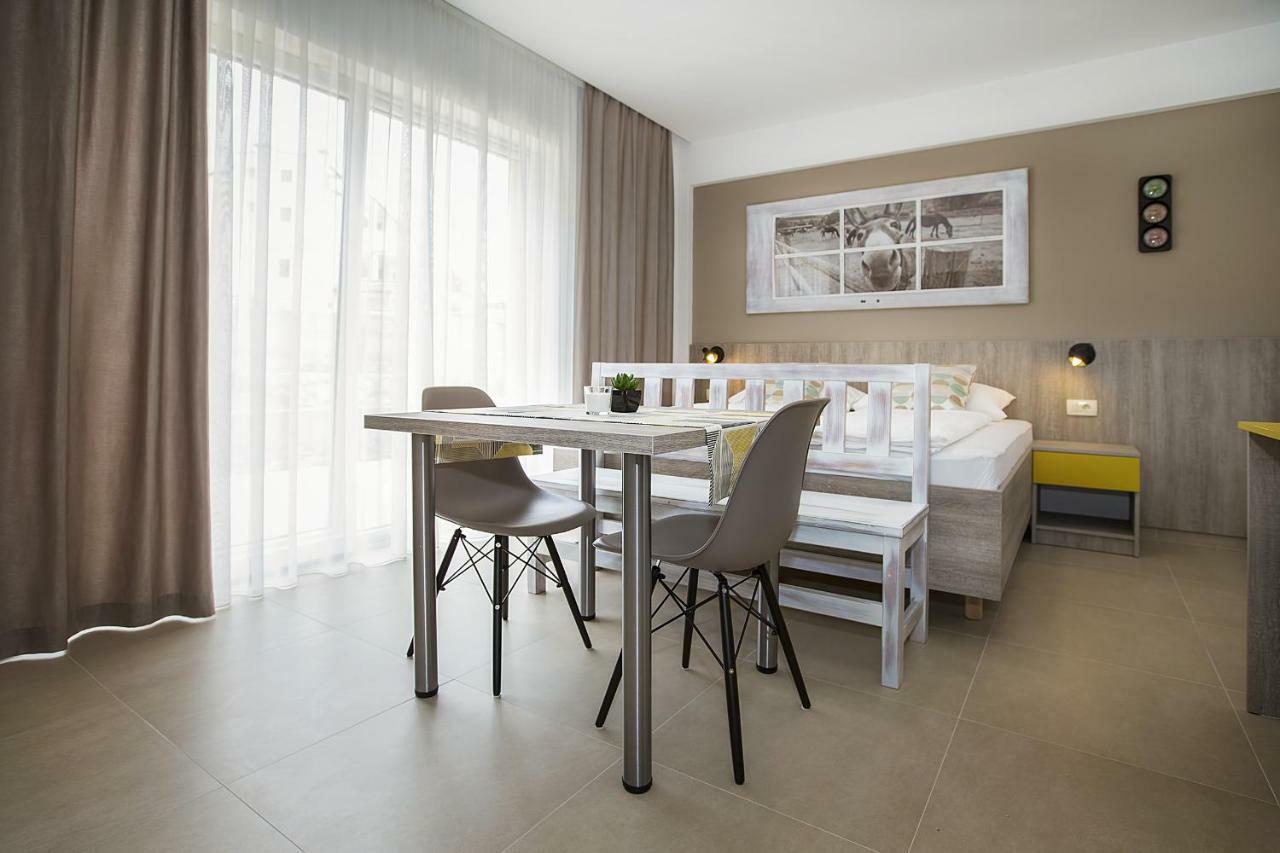 Apartments Capic Niko 巴斯卡 外观 照片