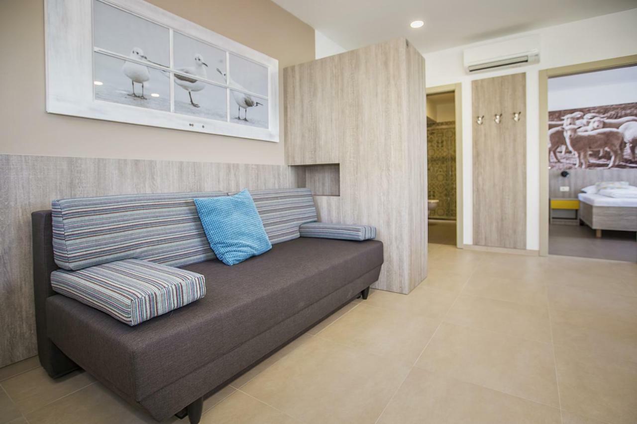 Apartments Capic Niko 巴斯卡 外观 照片